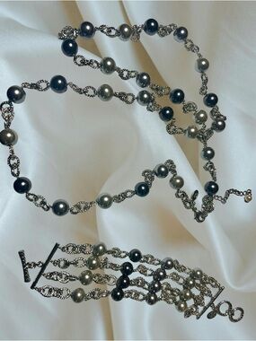 Rare Cookie Lee Gray Pearl Necklace & Bracelet Set